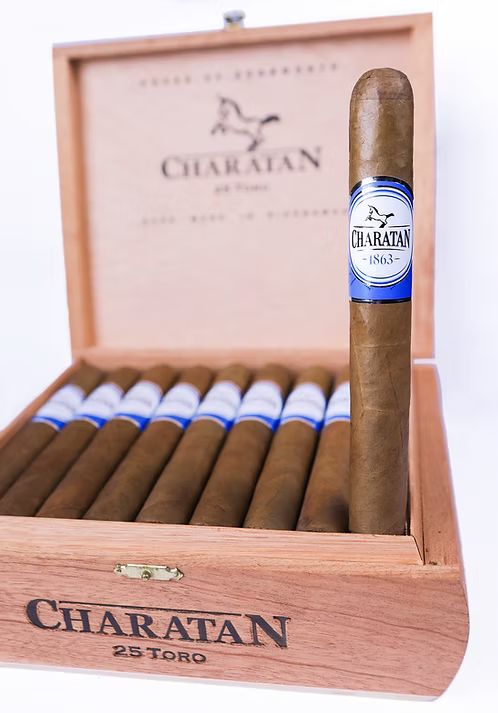 Charatan Classic Toro