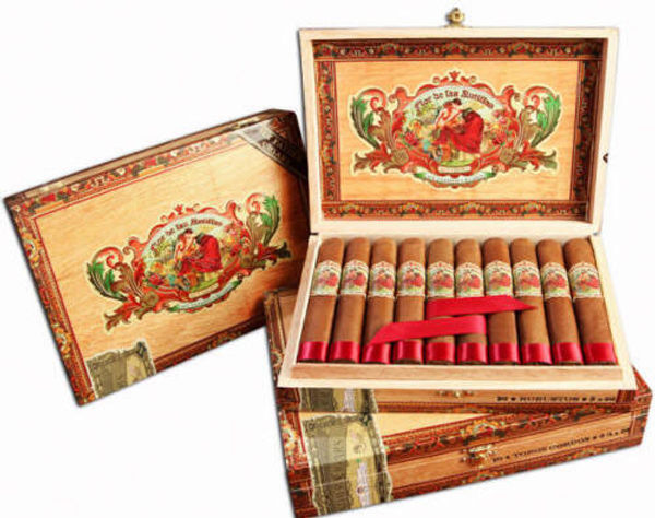 Flor de las Antillas Toro